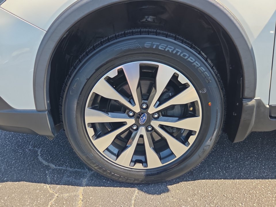 Used 2017 Subaru Outback 3.6R Limited AWD/4WD image 31