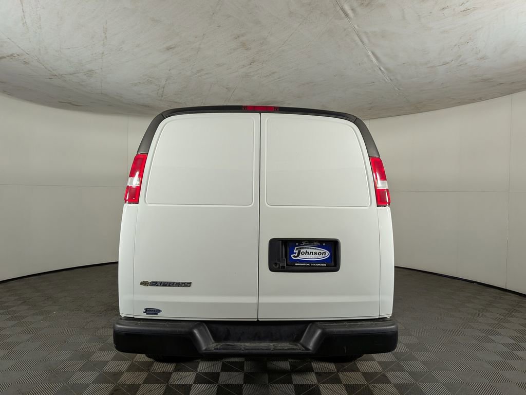 Used 2023 Chevrolet Express 2500 w/ Driver Convenience Package RWD image 8