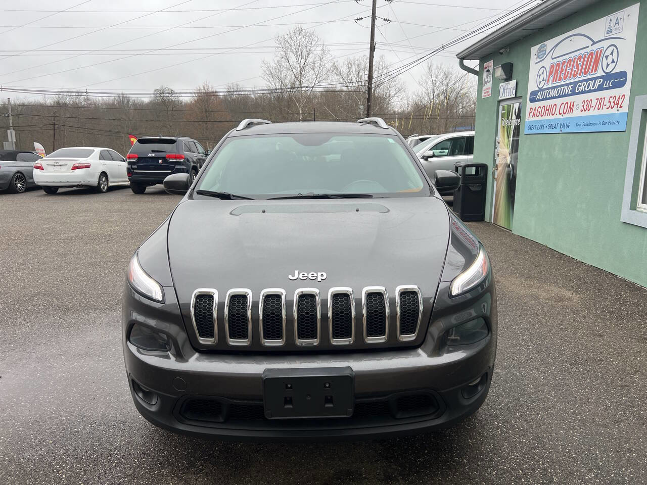 Used 2014 Jeep Cherokee Latitude w/ Cold Weather Group image 8