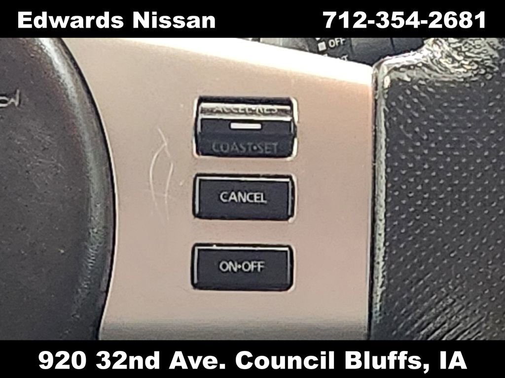 Used 2017 Nissan Frontier PRO-4X image 17