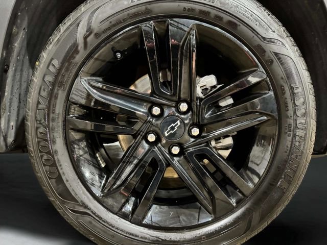 Used 2024 Chevrolet Trax ACTIV w/ Sunroof Package image 31