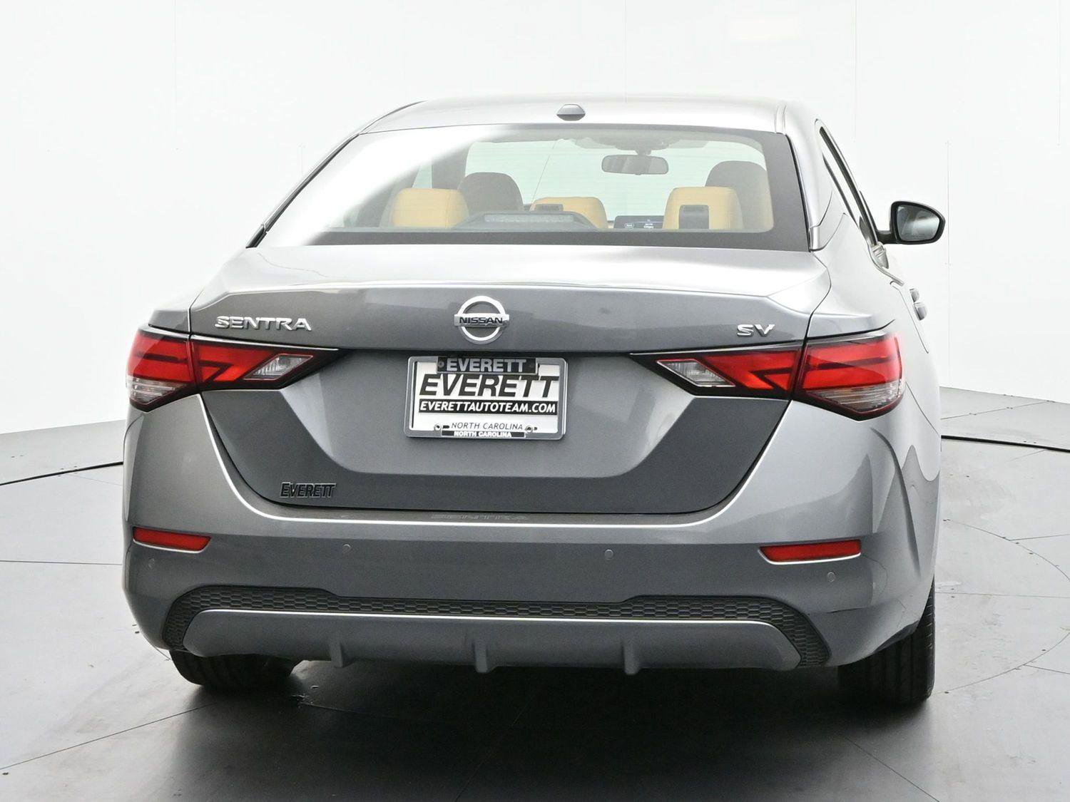 Used 2023 Nissan Sentra SV w/ SV Premium Package FWD image 6