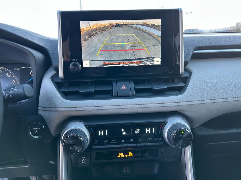 Used 2025 Toyota RAV4 XLE image 58