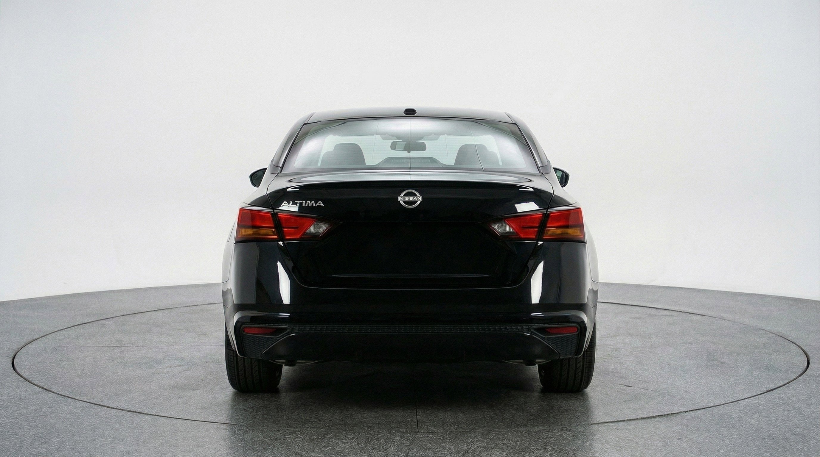 Used 2025 Nissan Altima 2.5 SV image 7