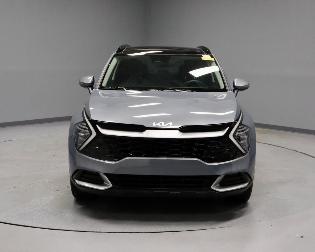 Used 2025 Kia Sportage EX w/ Premium Package FWD image 6