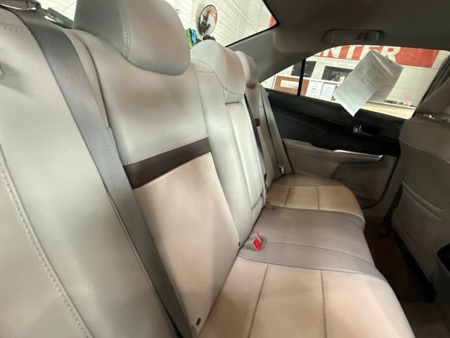 Used 2013 Toyota Camry XLE w/ Leather Pkg FWD image 23