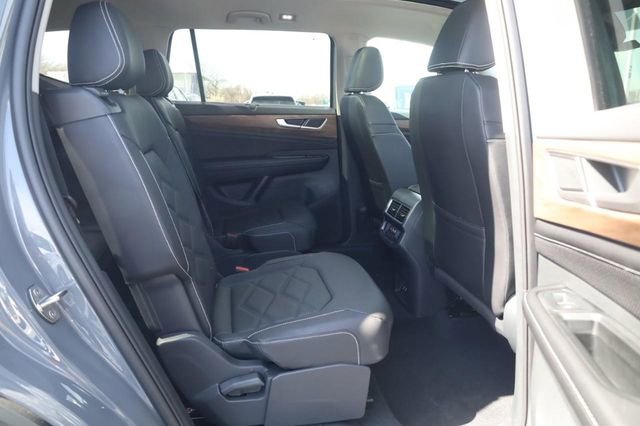 New 2026 Volkswagen Atlas SE image 22