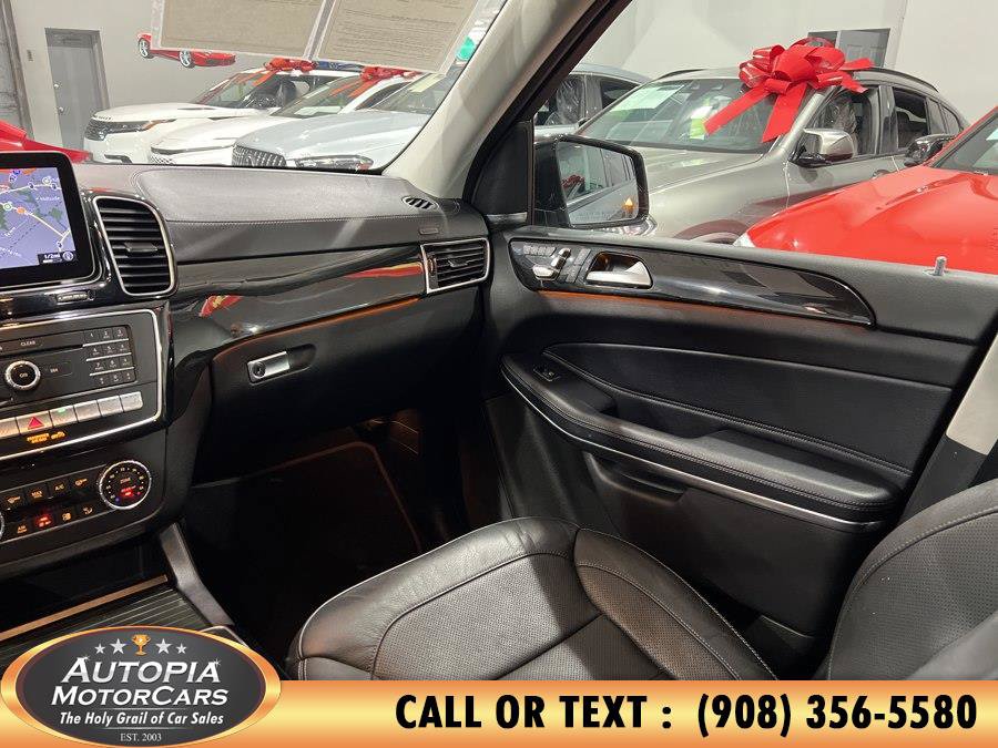 Used 2018 Mercedes-Benz GLS 550 4MATIC image 25