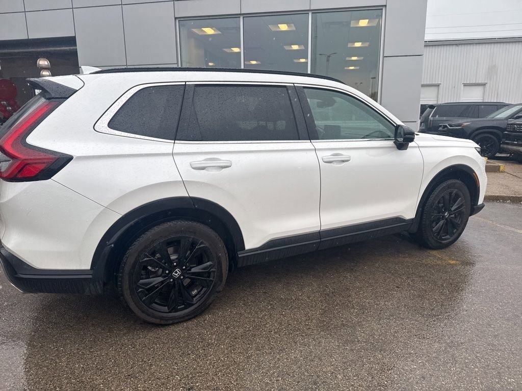 Used 2025 Honda CR-V Sport Touring image 3