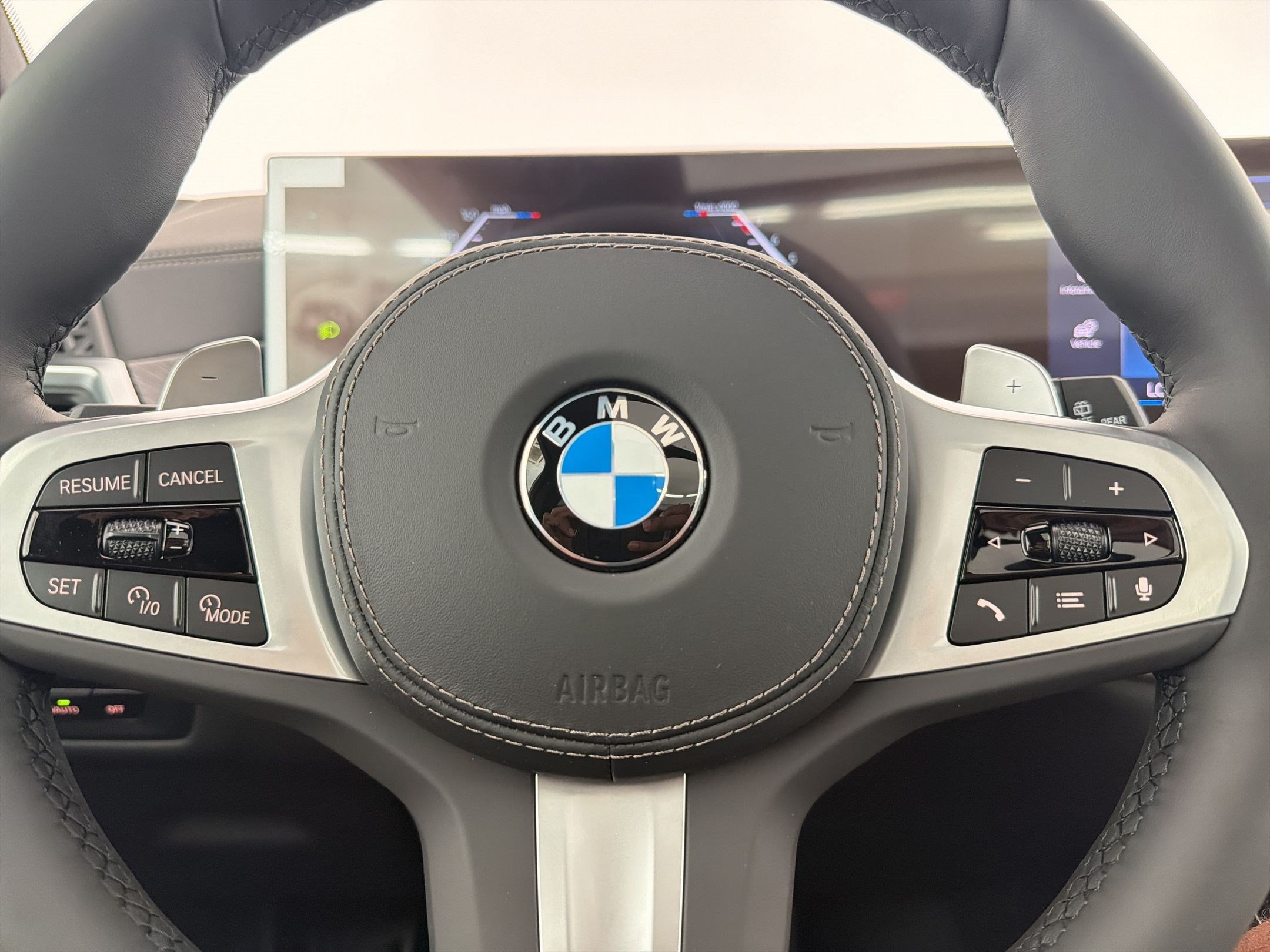 New 2026 BMW X5 xDrive40i w/ M Sport Package AWD/4WD image 15