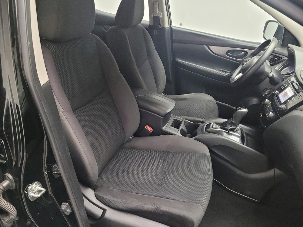 Used 2018 Nissan Rogue Sport S w/ S Appearance Package image 21