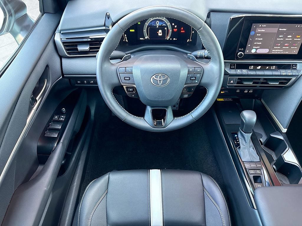 Certified 2025 Toyota Camry SE w/ Convenience Package FWD image 10