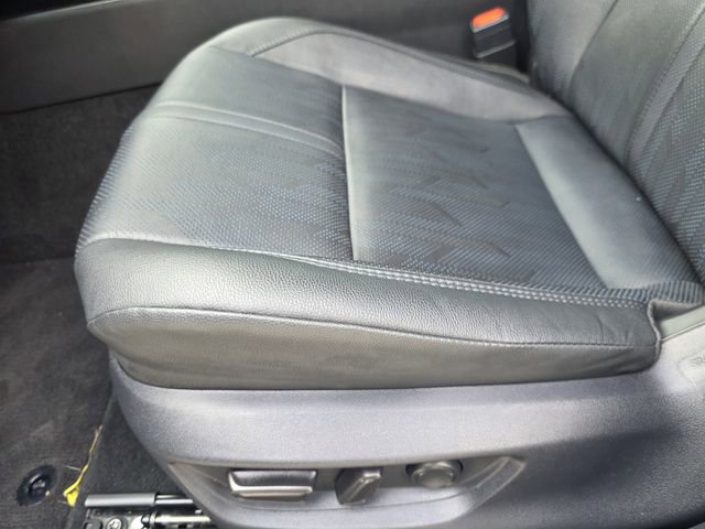 Used 2025 Toyota Camry XSE FWD image 21
