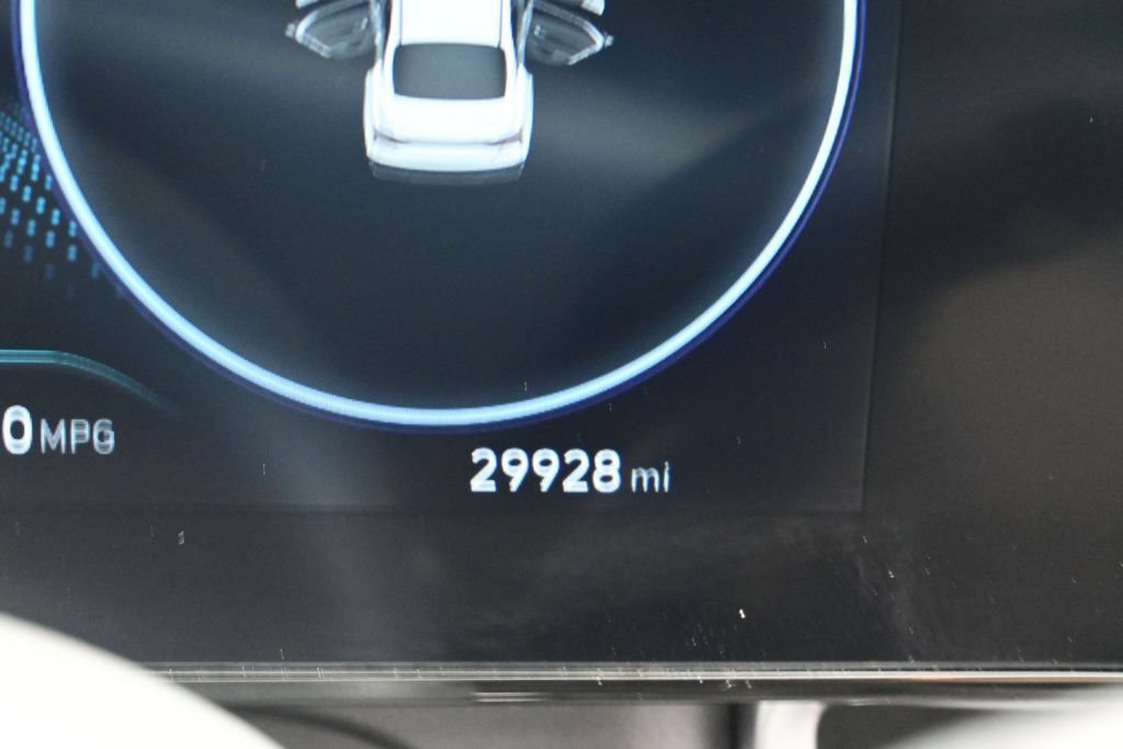 Used 2024 Hyundai Elantra SEL FWD image 35