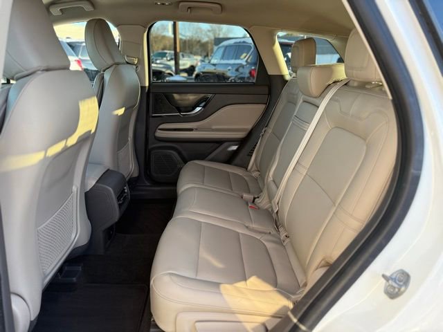 Used 2022 Lincoln Corsair FWD image 14