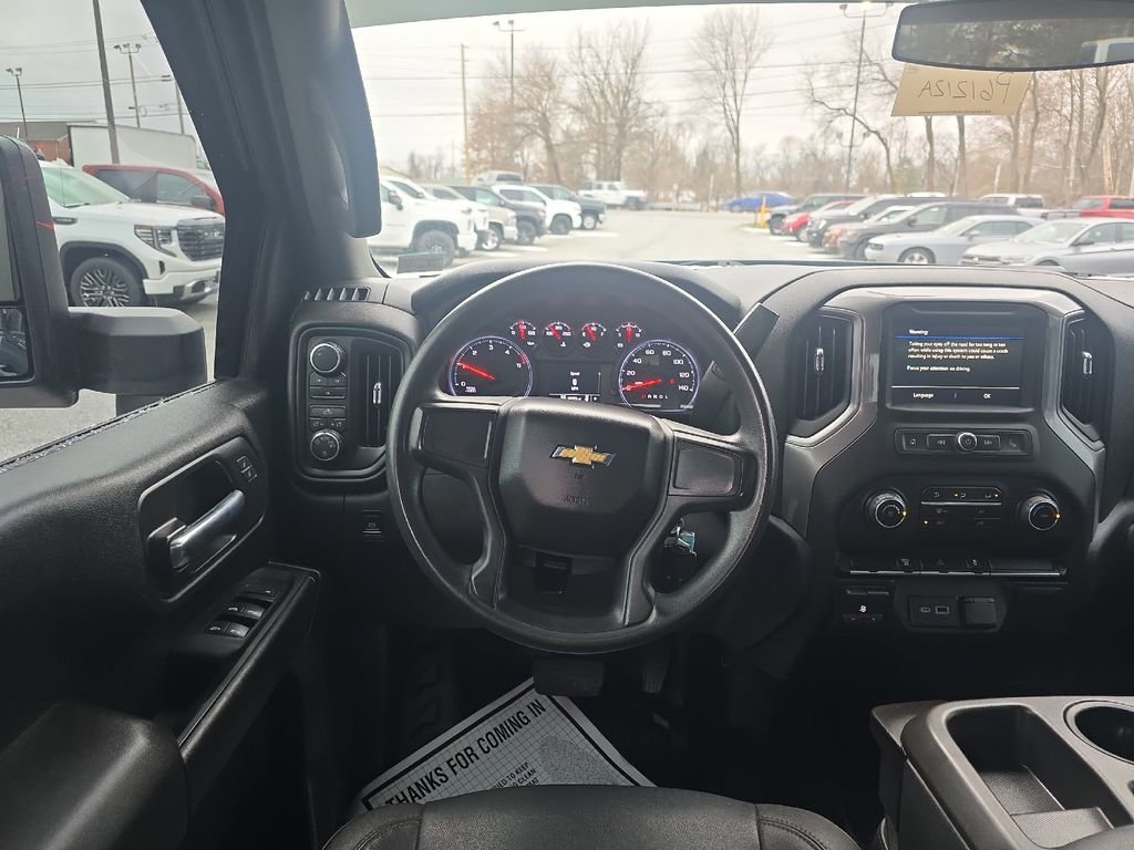 Used 2023 Chevrolet Silverado 3500 W/T image 19