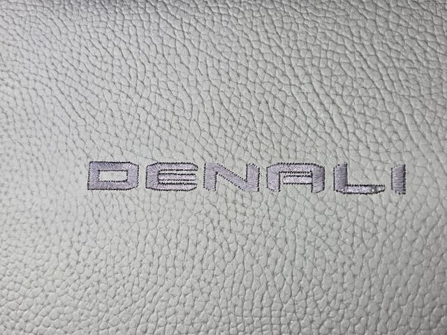 New 2026 GMC Yukon XL Denali w/ LPO, Floor Liner Package RWD image 14