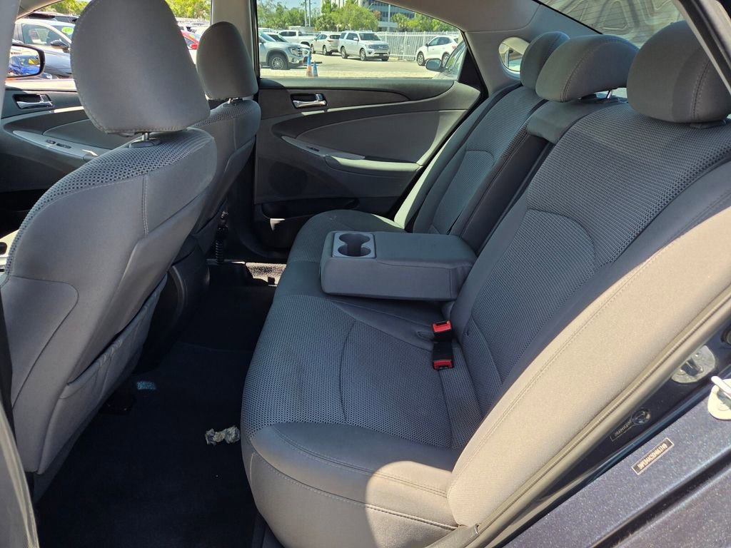 Used 2013 Hyundai Sonata GLS w/ Popular Equipment Pkg image 6