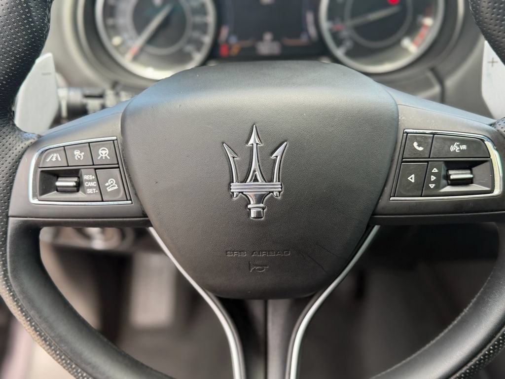 Used 2024 Maserati Levante GT Ultima AWD/4WD image 23