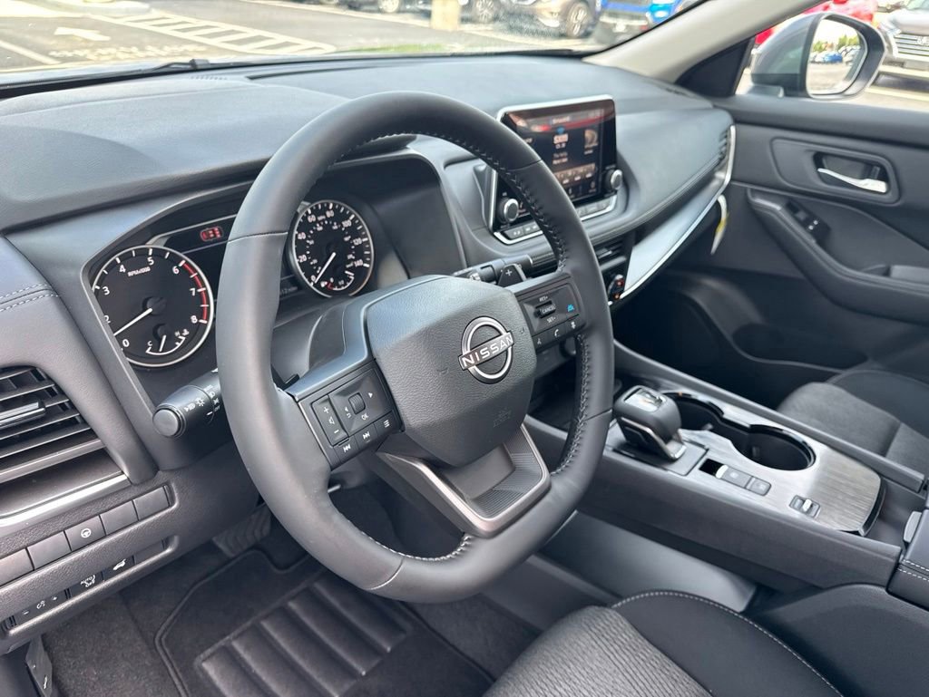 New 2026 Nissan Rogue SV FWD image 23