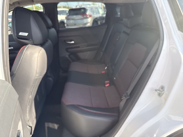 New 2027 Nissan Kicks SR w/ SR Premium Package AWD/4WD image 14