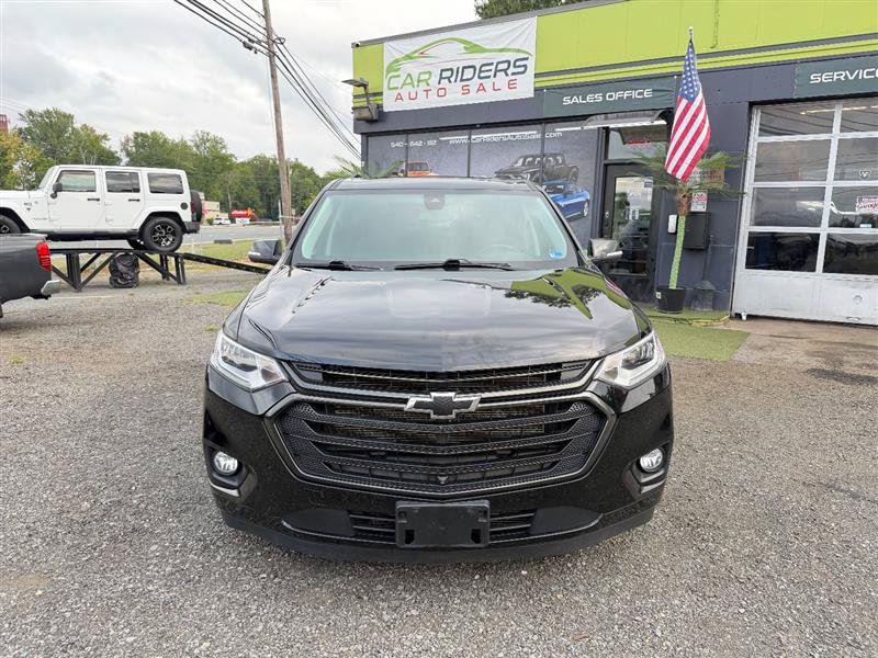 Used 2021 Chevrolet Traverse Premier w/ Redline Edition AWD/4WD image 2