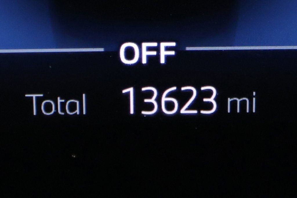 Used 2023 BMW i7 xDrive60 image 23