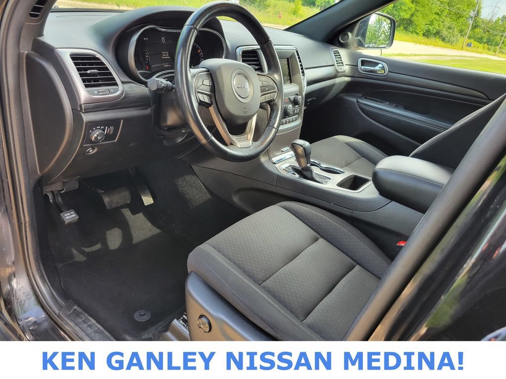 Used 2021 Jeep Grand Cherokee Freedom Edition AWD/4WD image 25