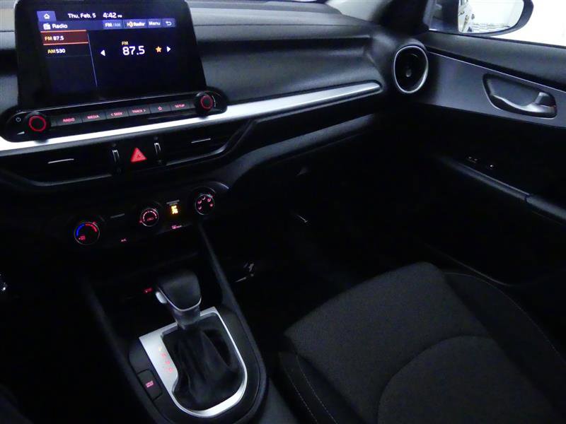 Used 2023 Kia Forte LXS image 14