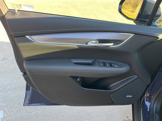 New 2025 Cadillac XT5 Luxury w/ LPO, Floor Liner Package image 12