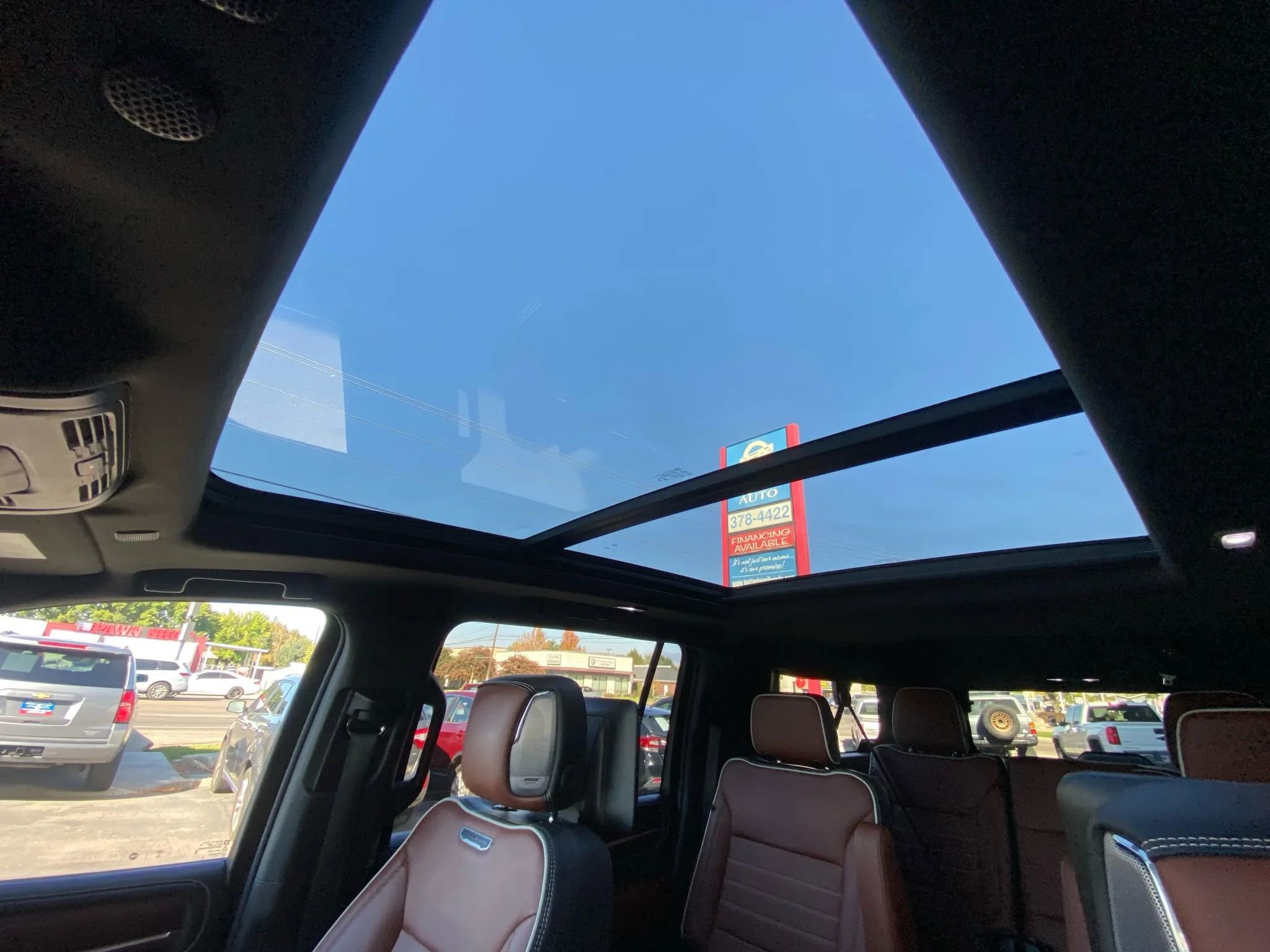 Used 2023 GMC Yukon XL Denali Ultimate image 24