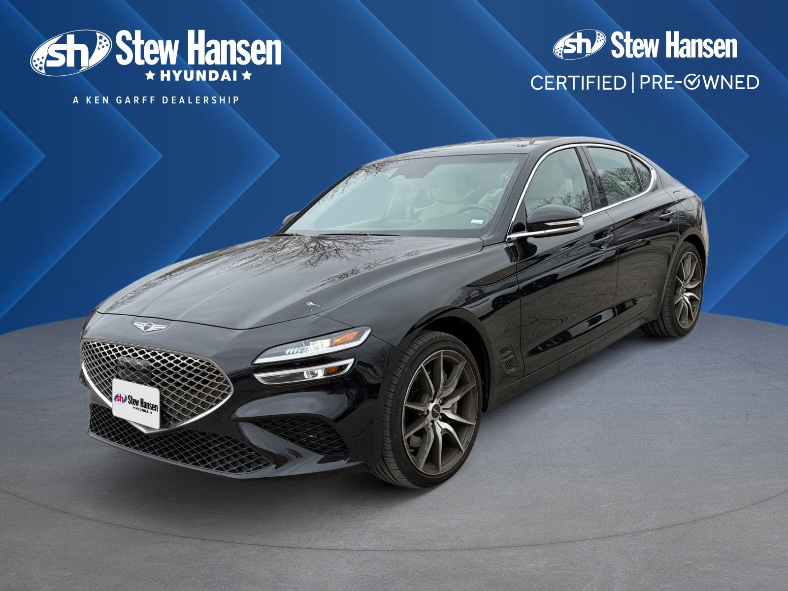 Used 2025 Genesis G70 2.5T image 1