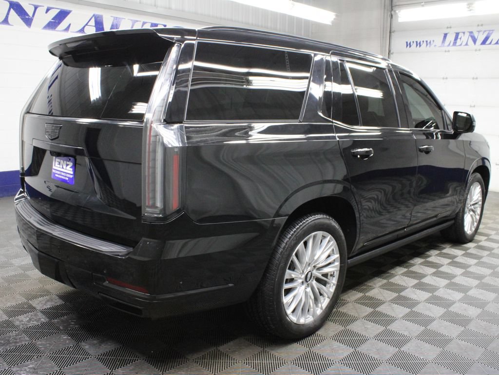 Used 2025 Cadillac Escalade Premium Luxury w/ Touring Package AWD/4WD image 6