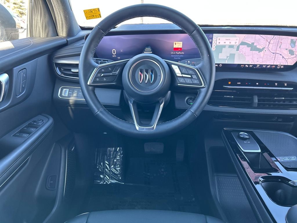 Used 2025 Buick Enclave Preferred image 10