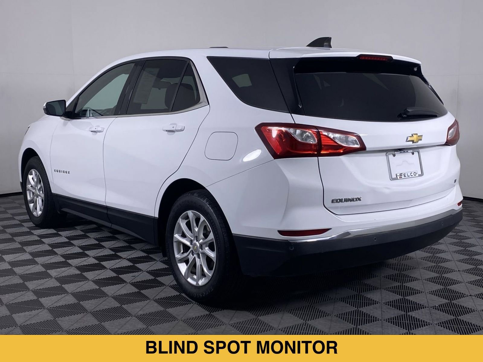 Used 2018 Chevrolet Equinox LT FWD image 17