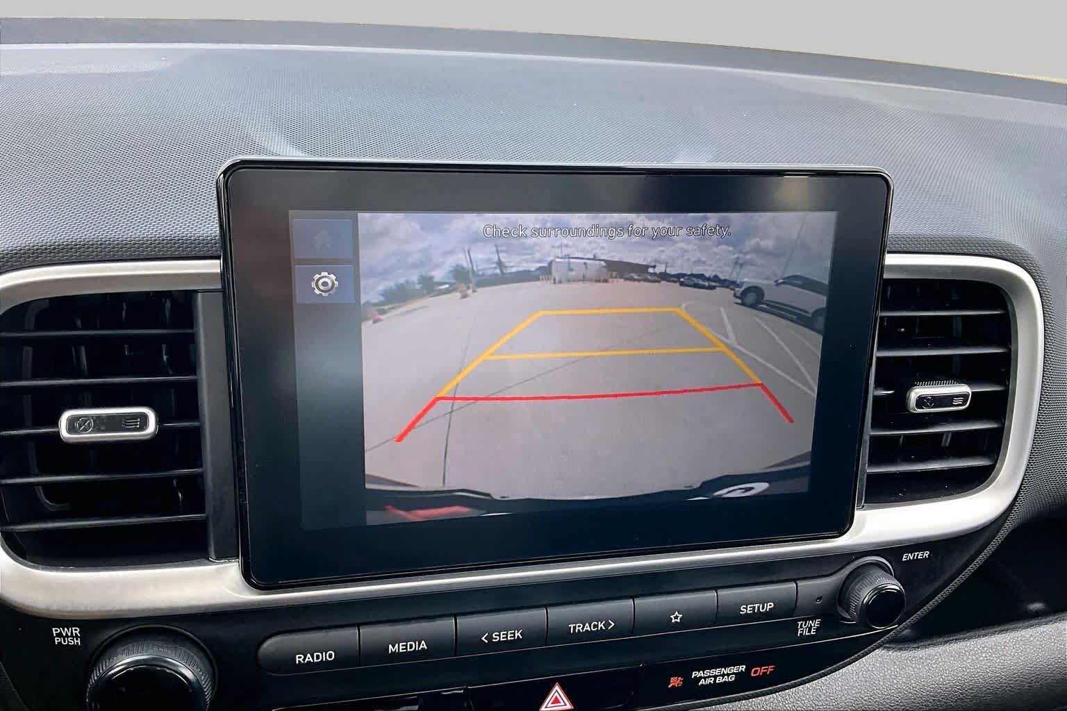 Used 2026 Hyundai Venue SEL FWD image 27
