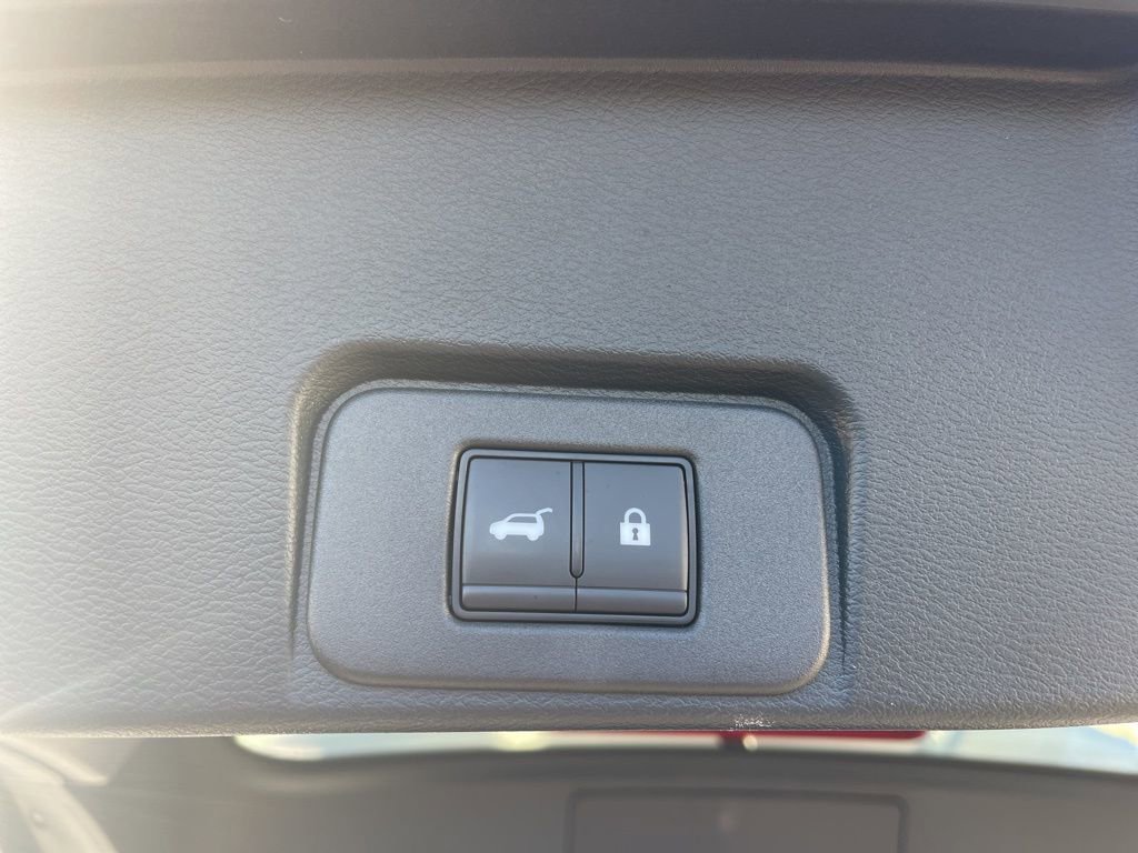 Used 2024 Nissan Rogue Platinum w/ Platinum Premium Package image 31