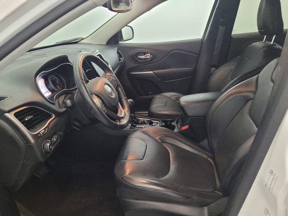Used 2019 Jeep Cherokee Limited AWD/4WD image 17