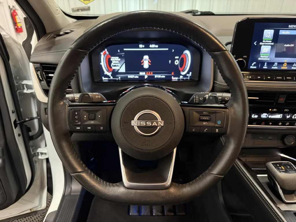 Used 2022 Nissan Rogue Platinum w/ Head-Up Display Package FWD image 20