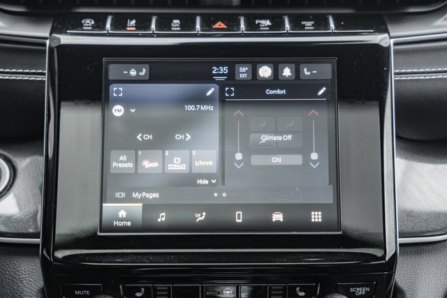 Used 2022 Jeep Grand Cherokee Altitude image 26