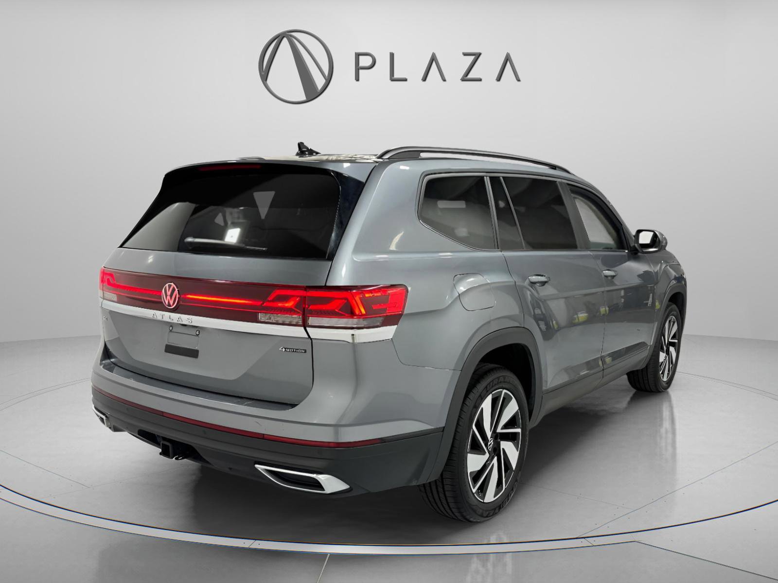 Used 2024 Volkswagen Atlas SE image 6