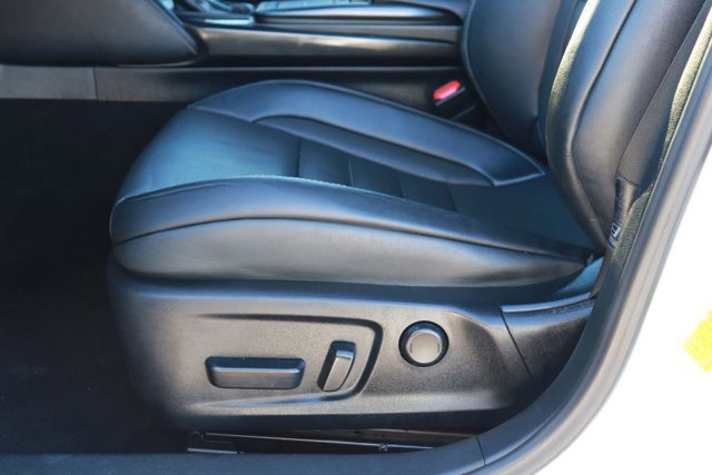 Used 2022 Lexus IS 350 F Sport image 11