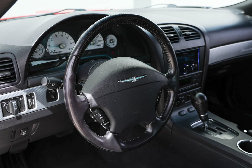 Used 2004 Ford Thunderbird RWD image 27