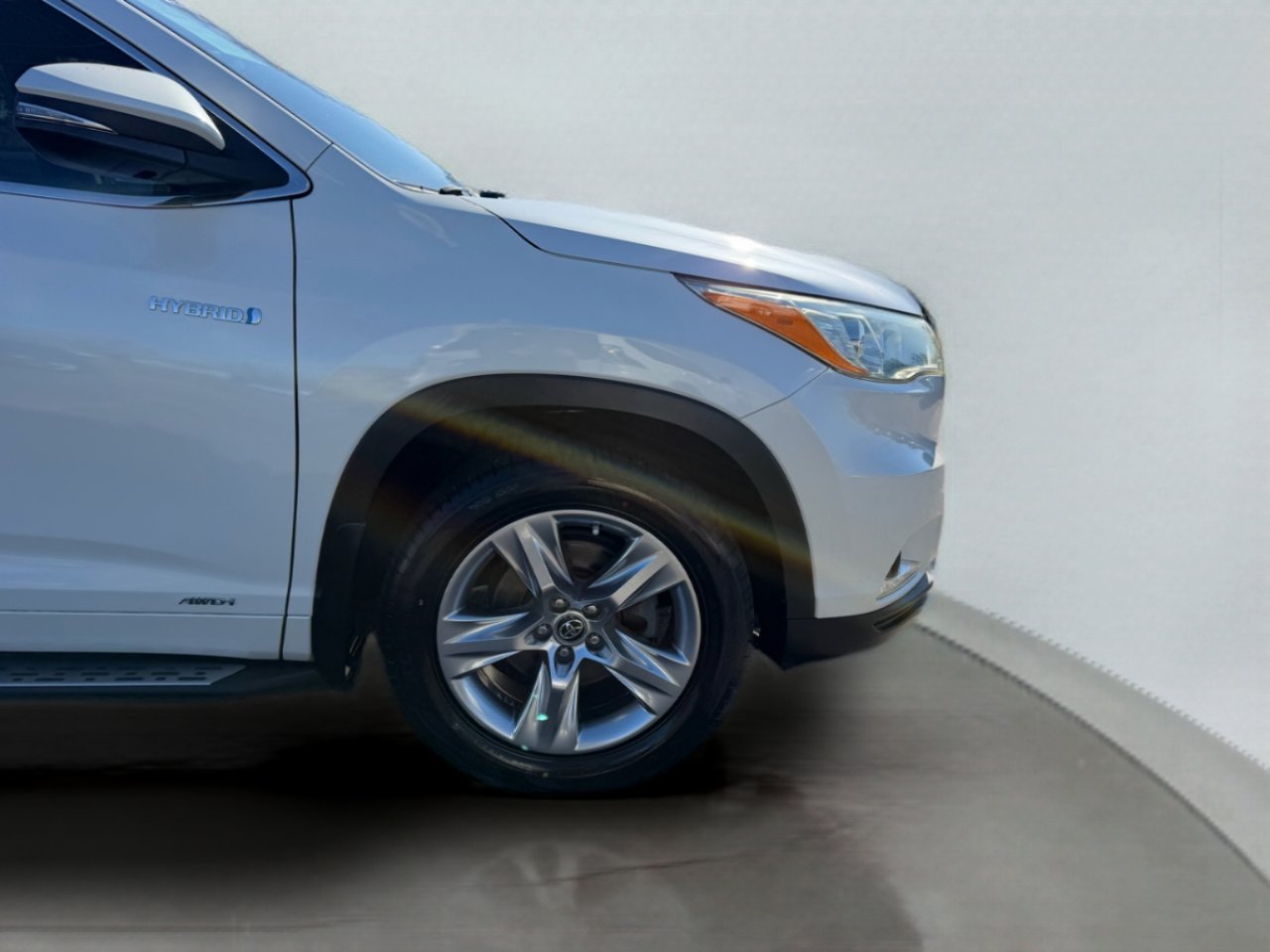 Used 2016 Toyota Highlander Limited image 15