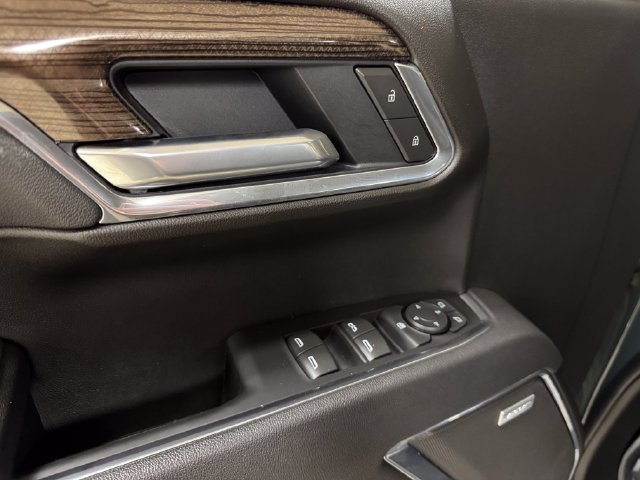 Used 2026 Chevrolet Silverado 1500 LT Trail Boss w/ Convenience Package II AWD/4WD image 7
