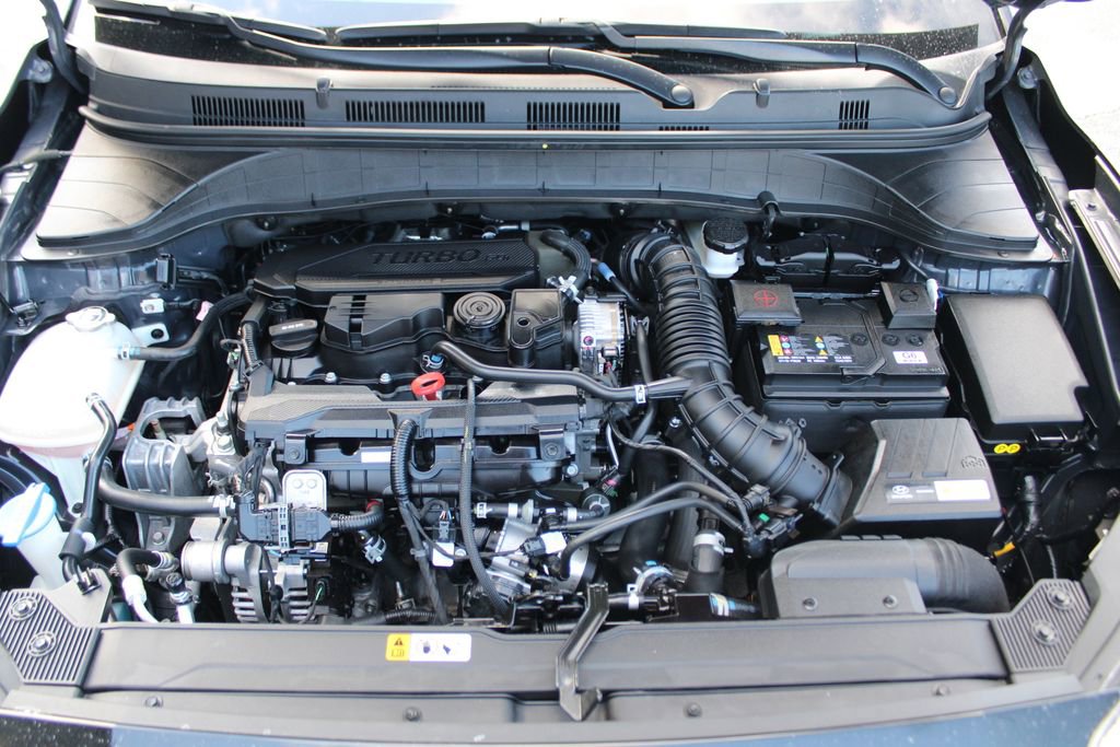 Used 2023 Hyundai Kona Limited w/ Cargo Package image 34