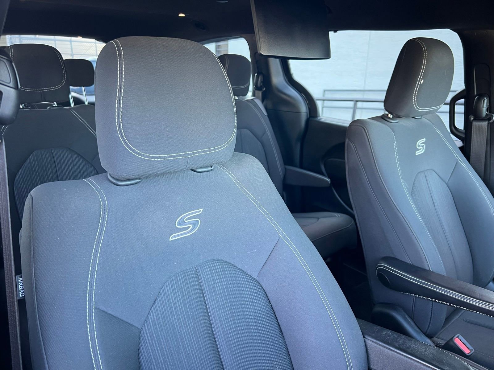 Used 2019 Chrysler Pacifica Touring Plus w/ S Appearance Package image 55