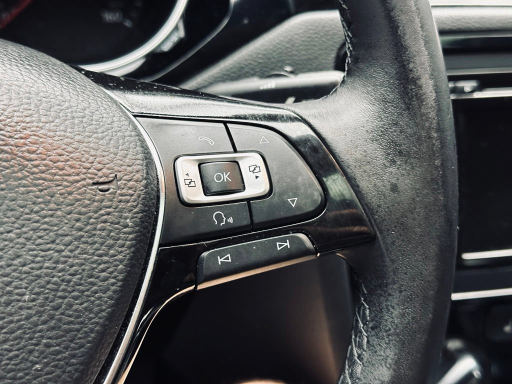 Used 2015 Volkswagen Jetta TDI SE FWD image 29