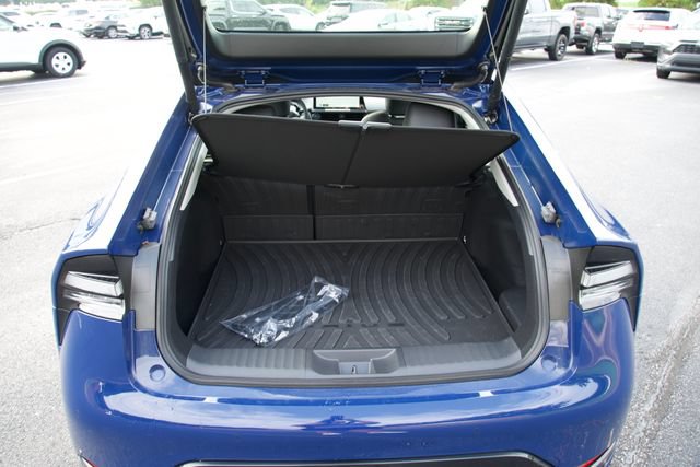 Used 2026 Toyota Prius Plug-In Hybrid FWD image 11