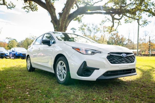 New 2025 Subaru Impreza 2.0i
